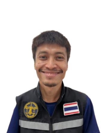 นายพีรพัฒน์ โพธิ